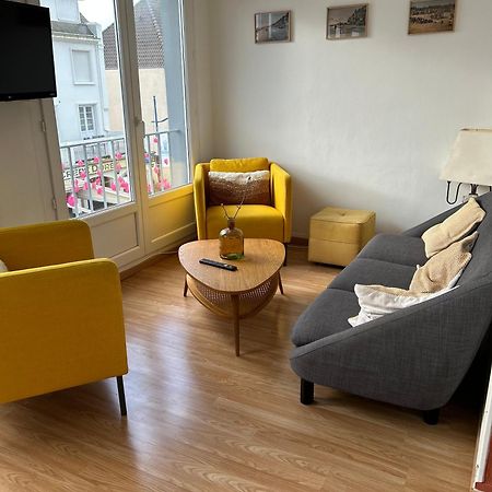 Appartement B De Charme Lumineux Нефшатель-Ардело Екстер'єр фото