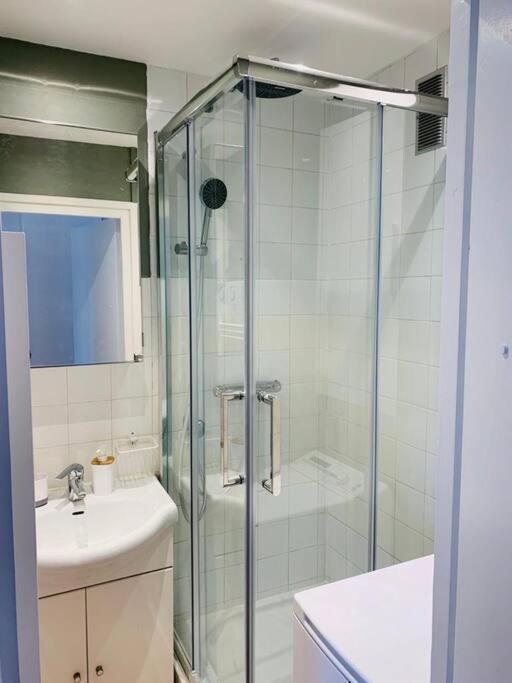Appartement B De Charme Lumineux Нефшатель-Ардело Екстер'єр фото